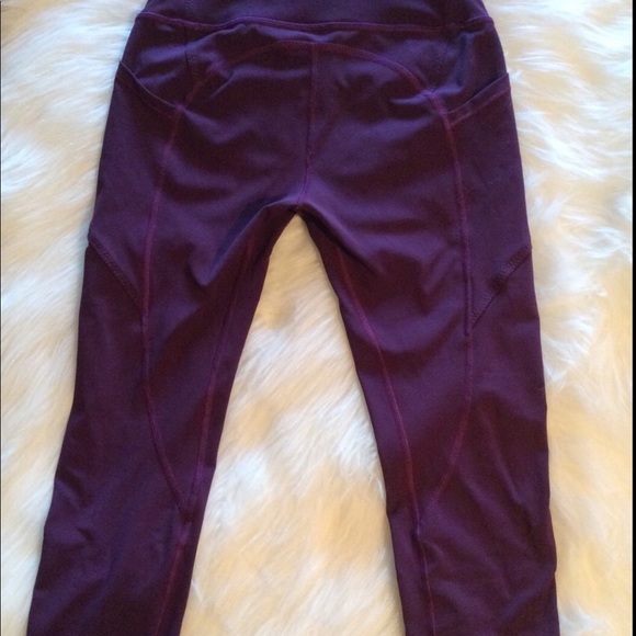 (SOLD) Lululemon ATRP Crop (Darkest Magenta) - Picture 6 of 8