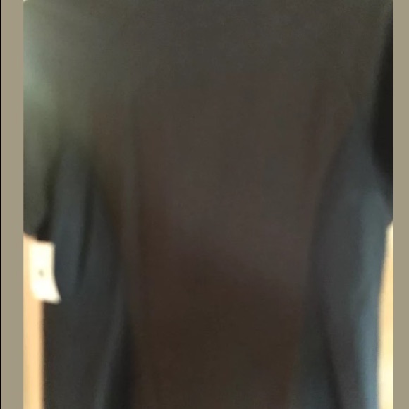 Doc and Amelia Top Scrubs - Picture 4 of 4