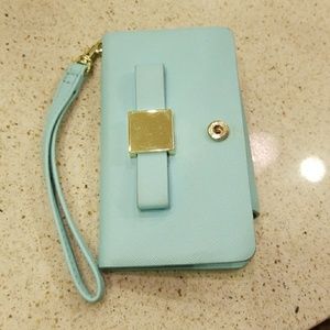 Cellphone wallet
