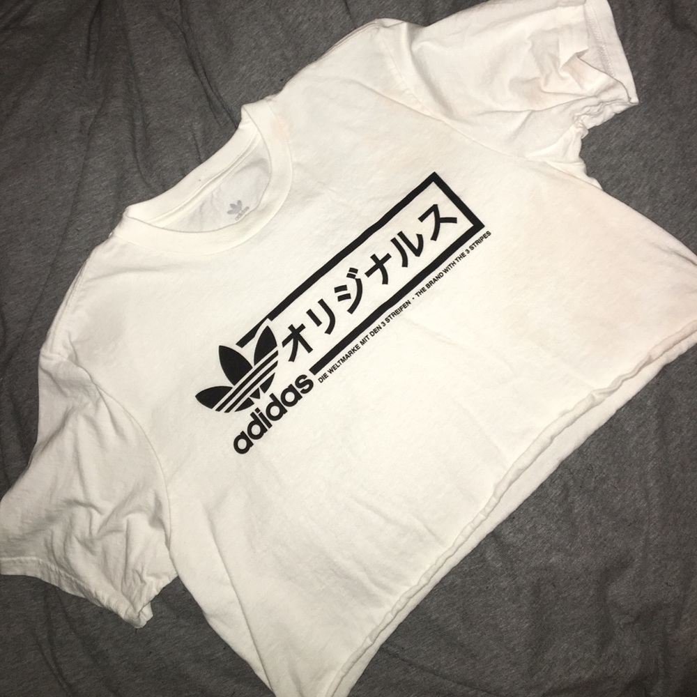CROPPED ADIDAS TEE