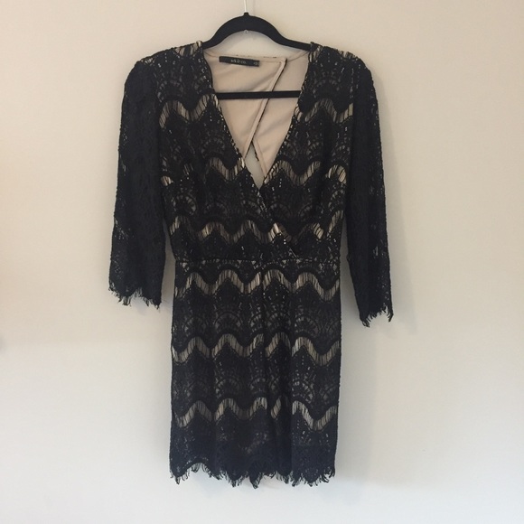 ☀️ Black lace romper - Picture 2 of 5