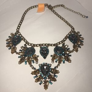 Blue and Bronzer Statement