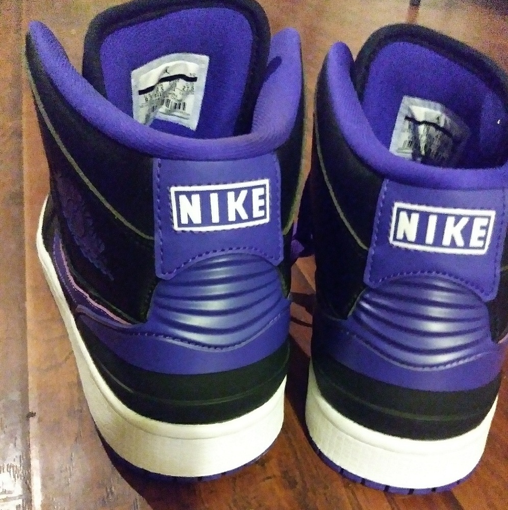 AIR JORDAN 1 RETRO 86 BLACK – DARK CONCORD