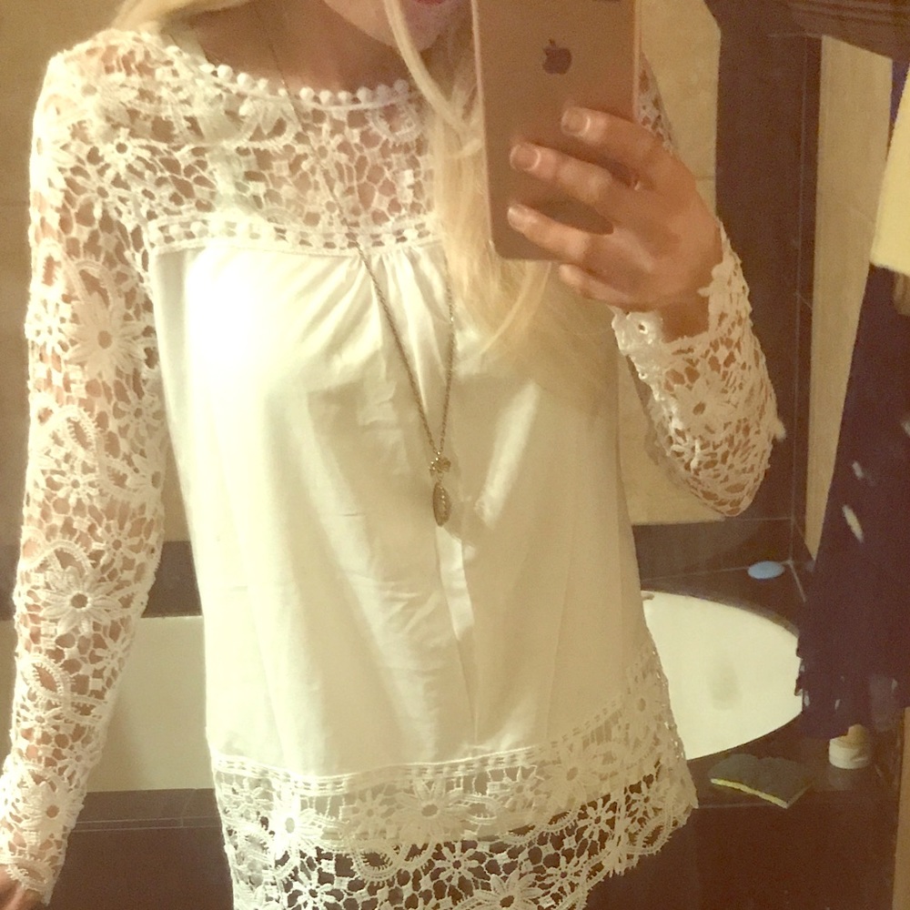 White lace top small