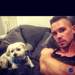 Meet your Posher, Max