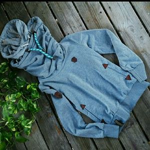 Nakano hoodie size M