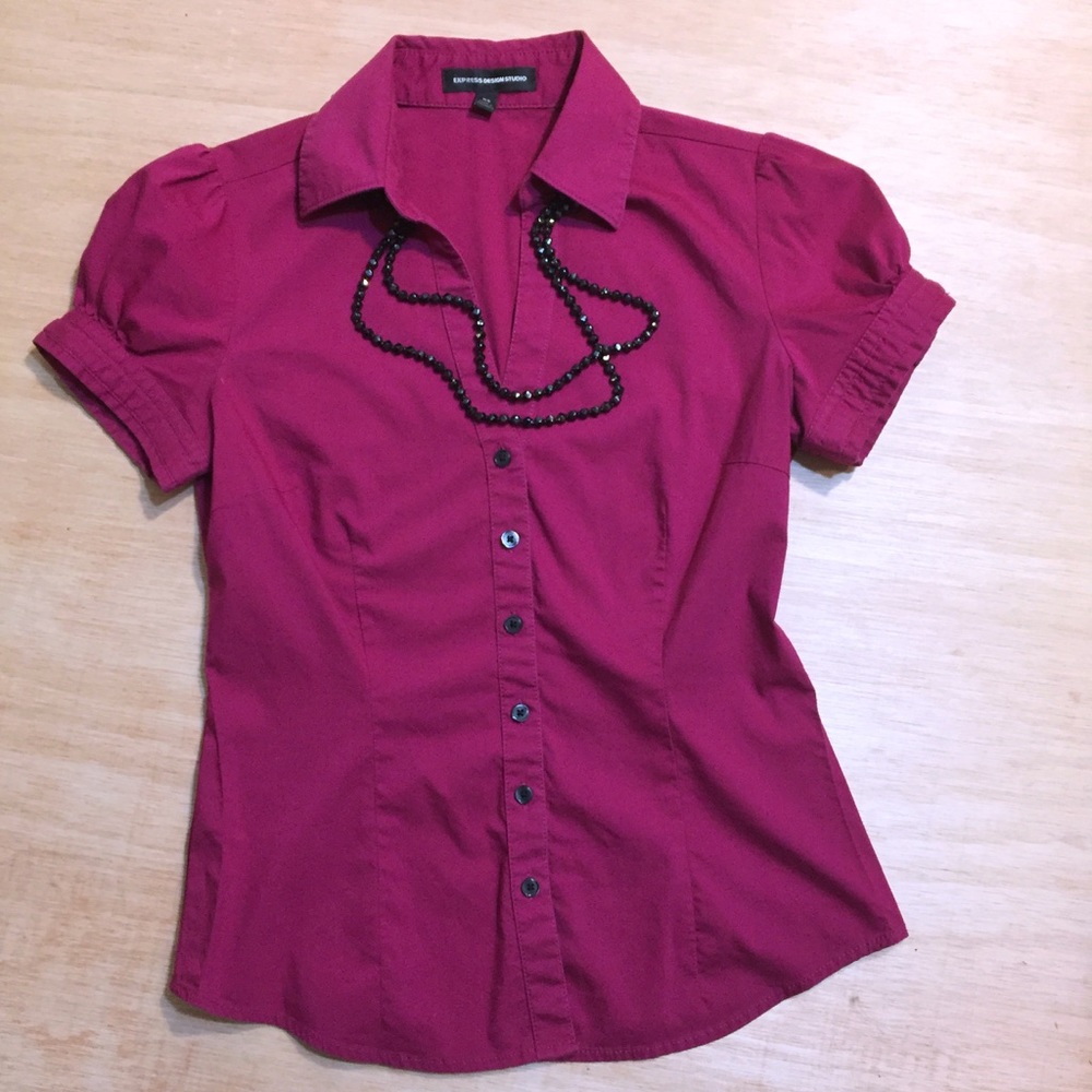 Express buckle shirt 👚 office sleek