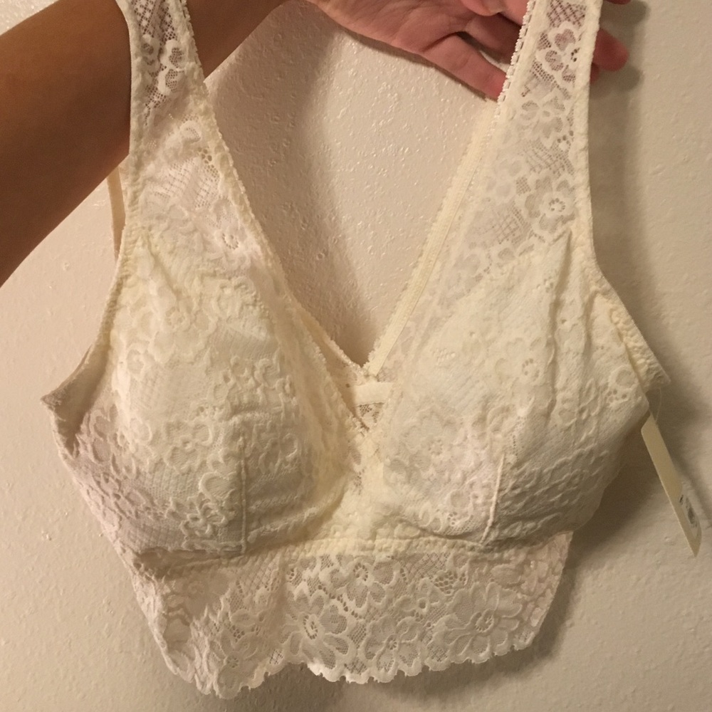 Lace bralette with padding
