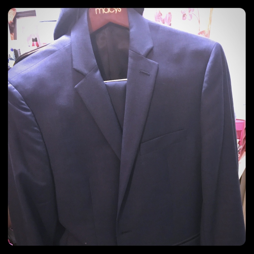 Ryan seacrest distinction style 3