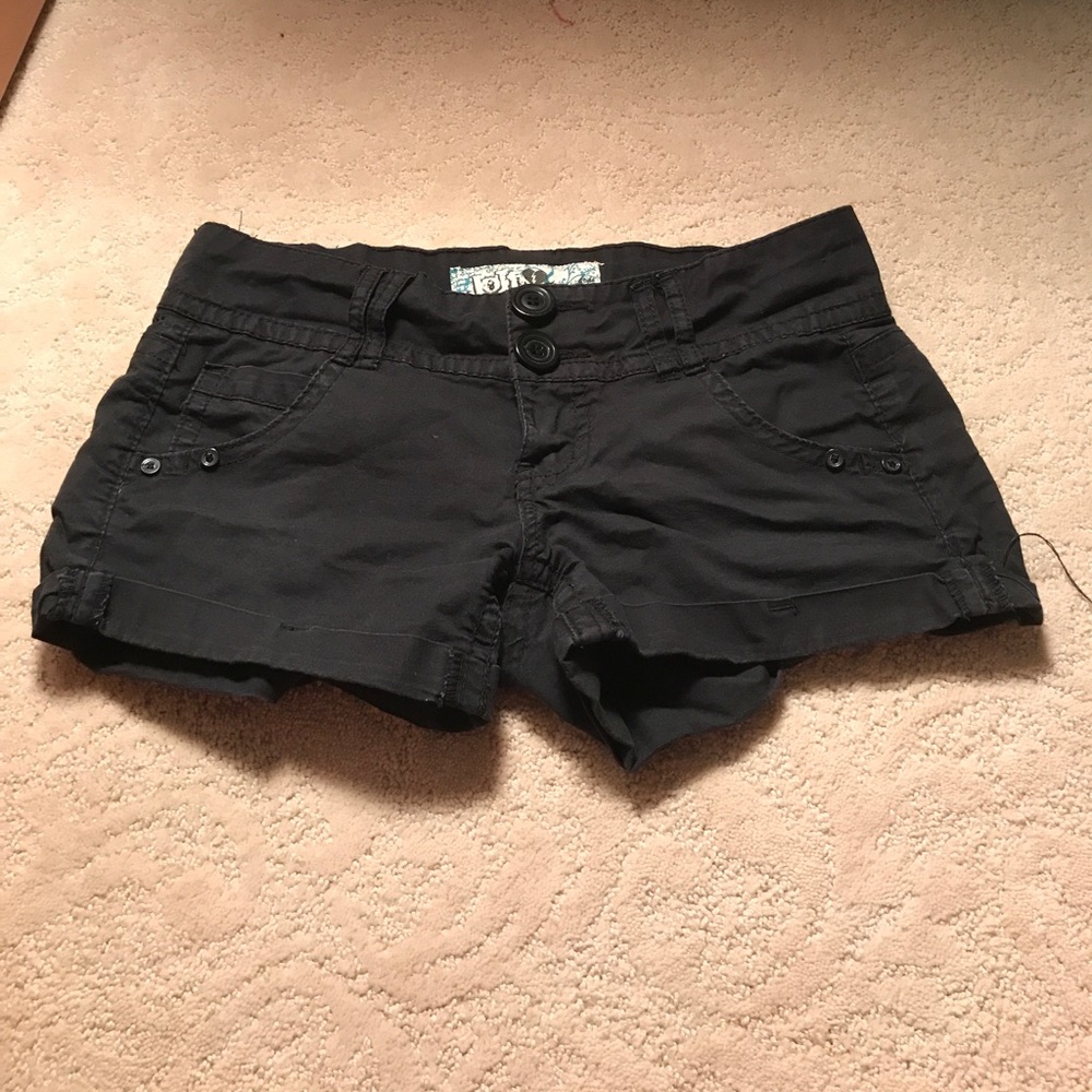 Black casual shorts
