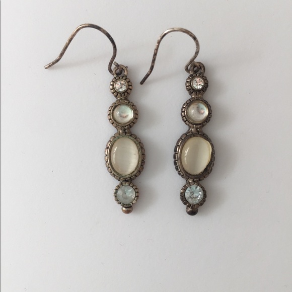 Jewelry - Hanging earrings Jewelry - Hanging earrings