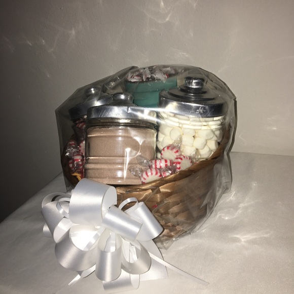 Hot cocoa Basket - Picture 2 of 3