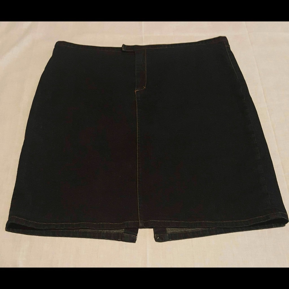 Ralph Lauren Dark Wash Denim Skirt With Slit