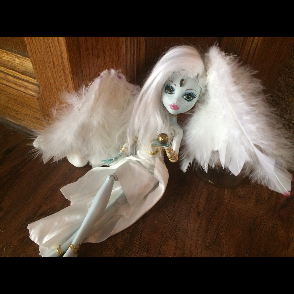 OOAK Monster High Lagoona Angel Doll with wings!