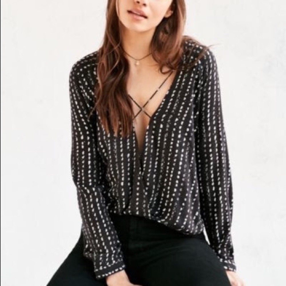 Urban Outfitters - Silence + Noise plunge blouse