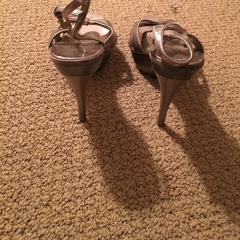 Cathy pumps - Picture 2 of 2