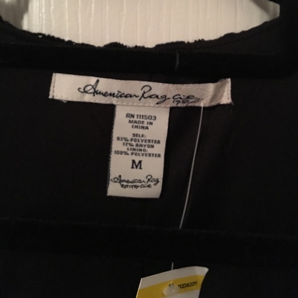 Cute little black dress - Picture 3 of 3