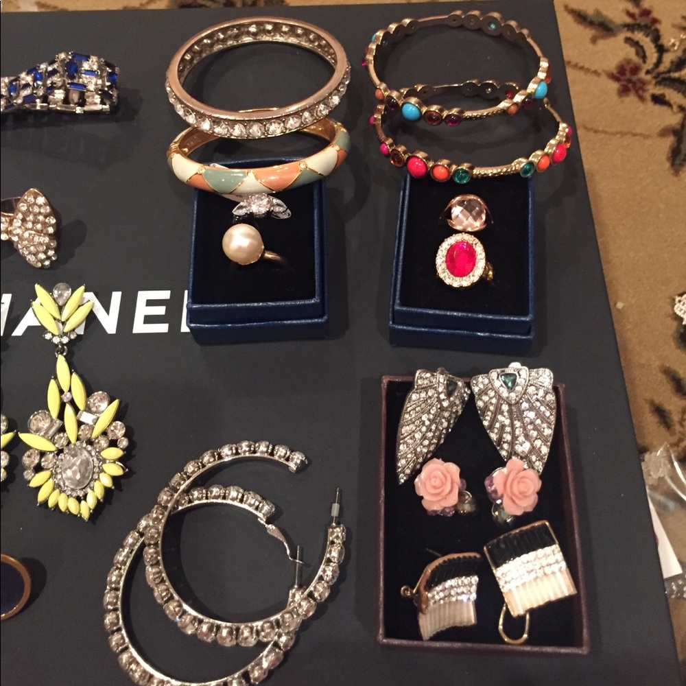 All Or Nothing Accessories Value Over $350! - image 2