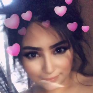 Meet your Posher, Dalila