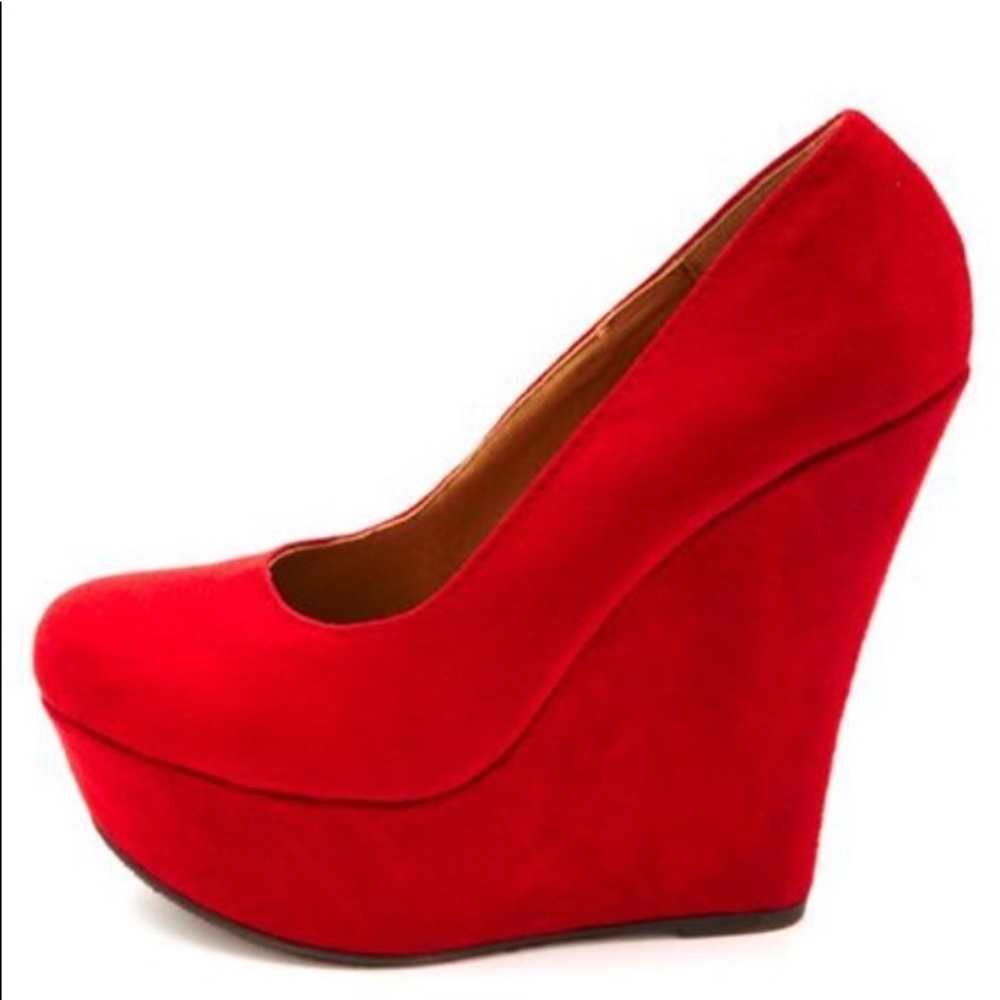Red wedge heels