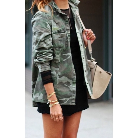 Forever 21 Jackets & Blazers - Final Price✨Forever 21 Camo Utility jacket