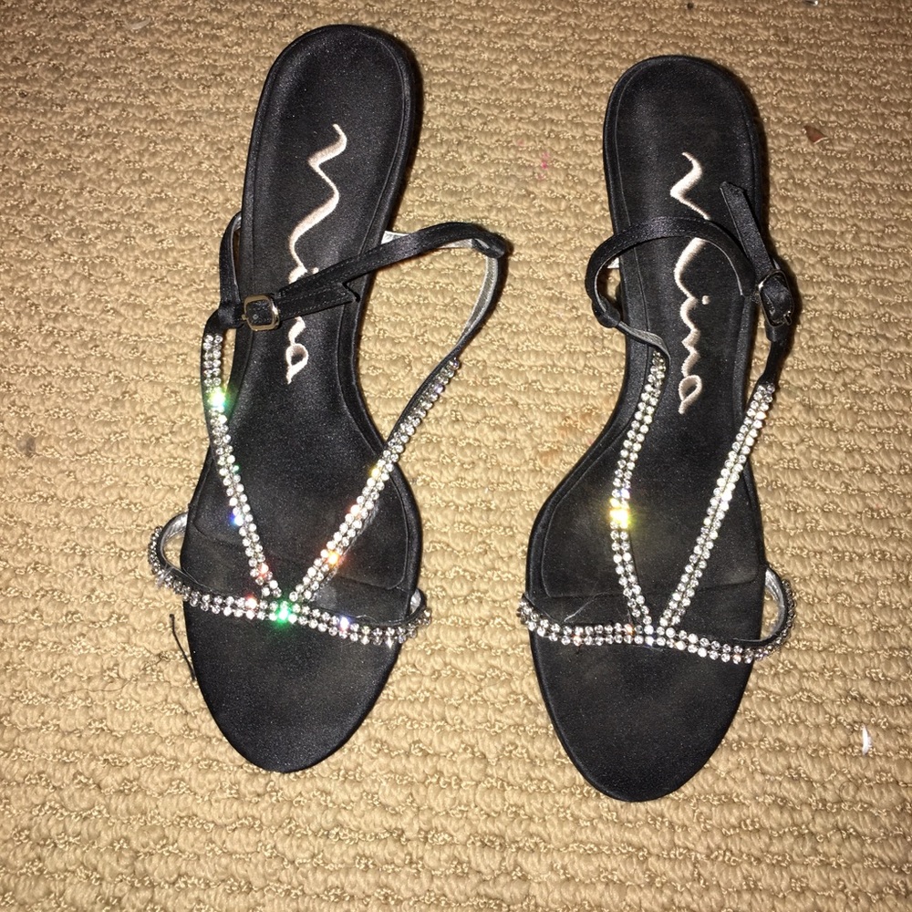 Nina bridal shoes black with diamonds