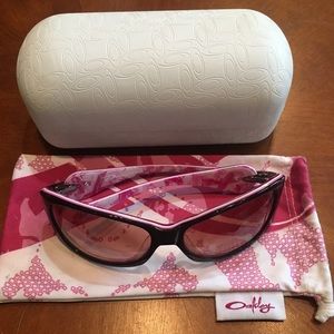 Oakley Dangerous Campaign Sunglasses