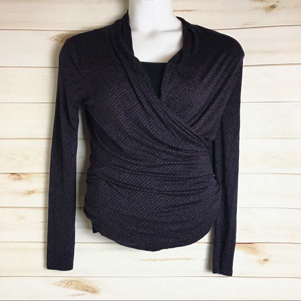 Banana Republic• Drape long sleeve • size Medium