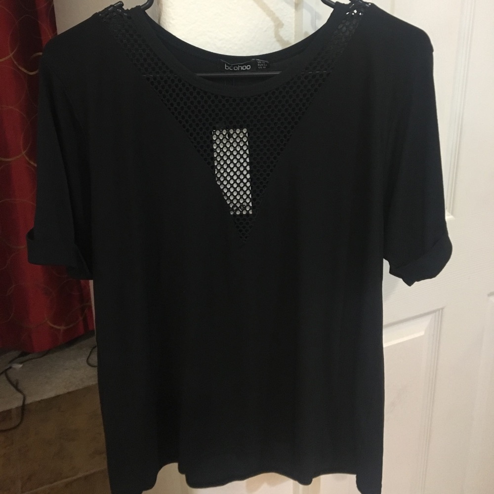 Black t shirt