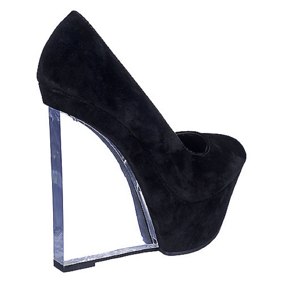 Killer Wedge Clear Heel Platform Pump - Picture 4 of 8