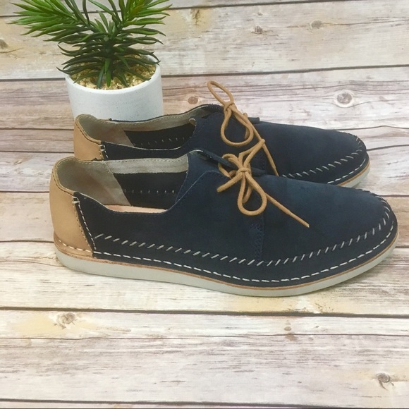 Clarks Shoes - CLARKS MENS SUEDE SHOES SIZE 9.5 Clarks Shoes - CLARKS MENS SUEDE SHOES SIZE 9.5