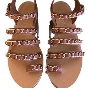 Auth SS17 CC logo gladiator chain flat sandal 39.5 Auth SS17 CC logo gladiator chain flat sandal 39.5