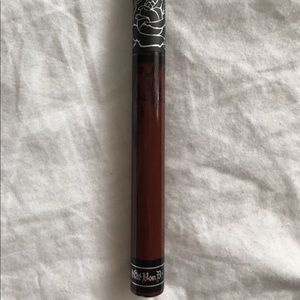 Kat Von D Makeup - Kat Von D liquid lipstick Kat Von D Makeup - Kat Von D liquid lipstick