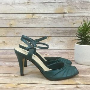 Bitten Shoes - BITTEN BY SARAH JESSICA PARKER HEELS Bitten Shoes - BITTEN BY SARAH JESSICA PARKER HEELS