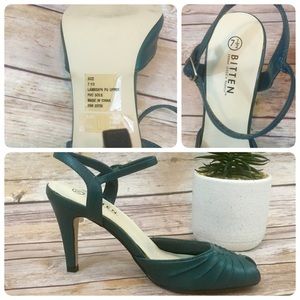 Bitten Shoes - BITTEN BY SARAH JESSICA PARKER HEELS Bitten Shoes - BITTEN BY SARAH JESSICA PARKER HEELS