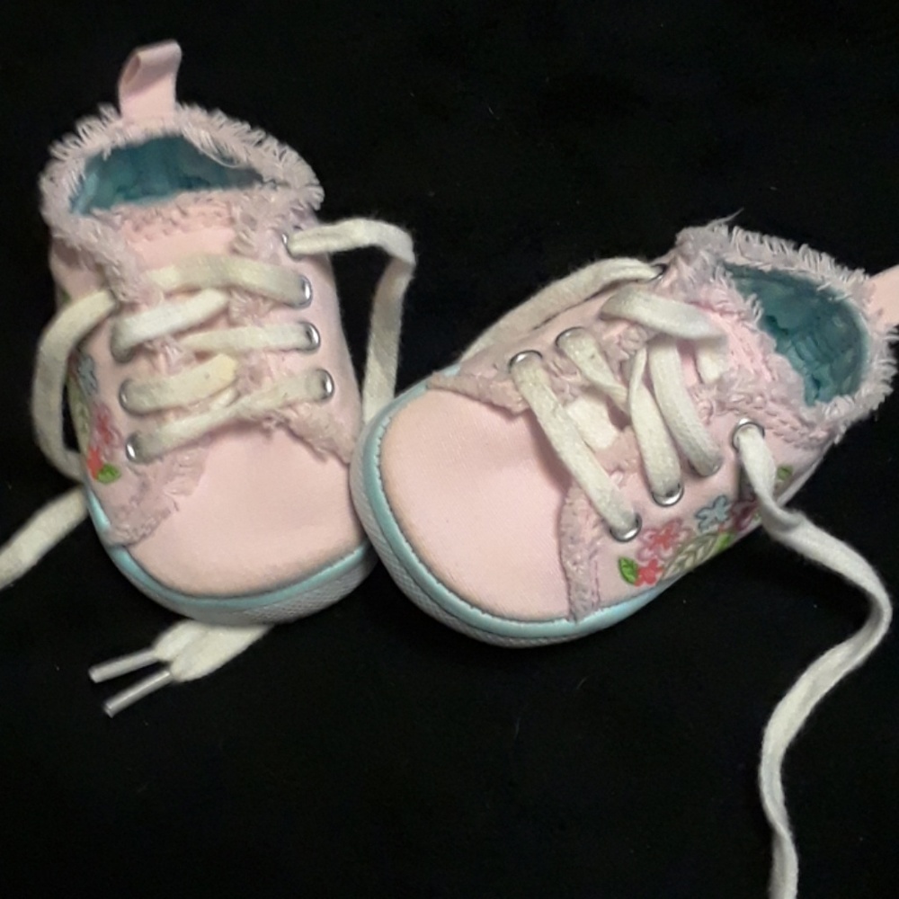 Little Baby Girls Pink Shoes Size 1