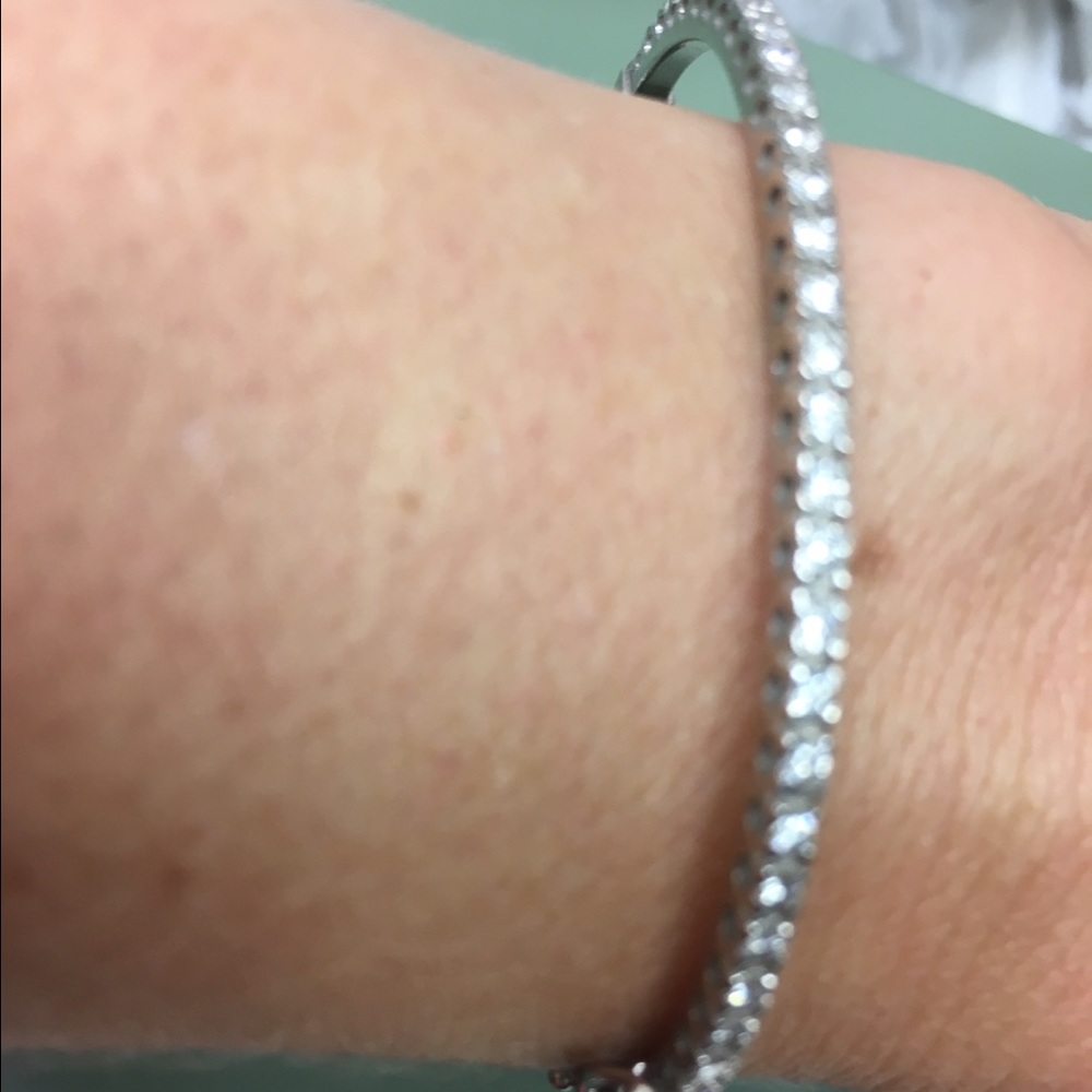 Diamond bangle