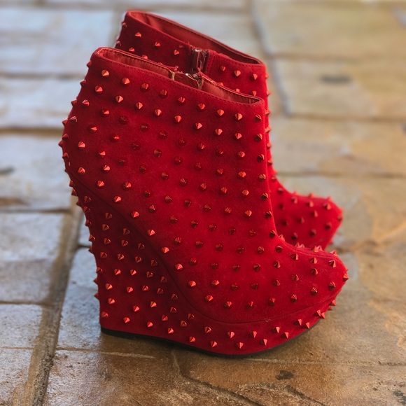 Red Velvet Fierce Spiked Campbell Bootie - Picture 4 of 6