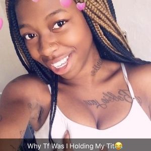 Meet your Posher, Jeana