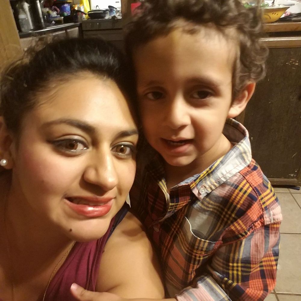 Meet your Posher, Alejandra