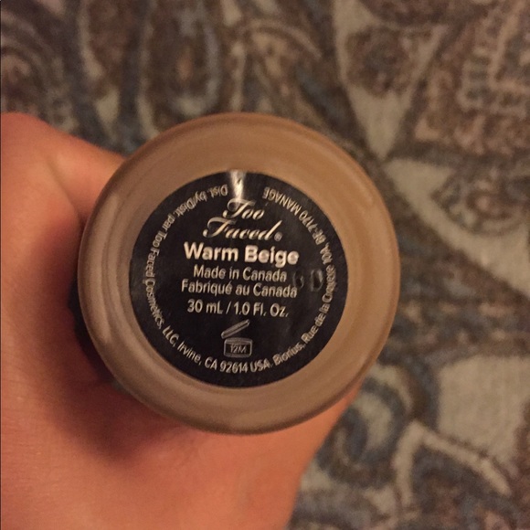 Too Faced Makeup - Too Faced born this way foundation Too Faced Makeup - Too Faced born this way foundation