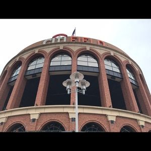 Meet your Posher, Frank