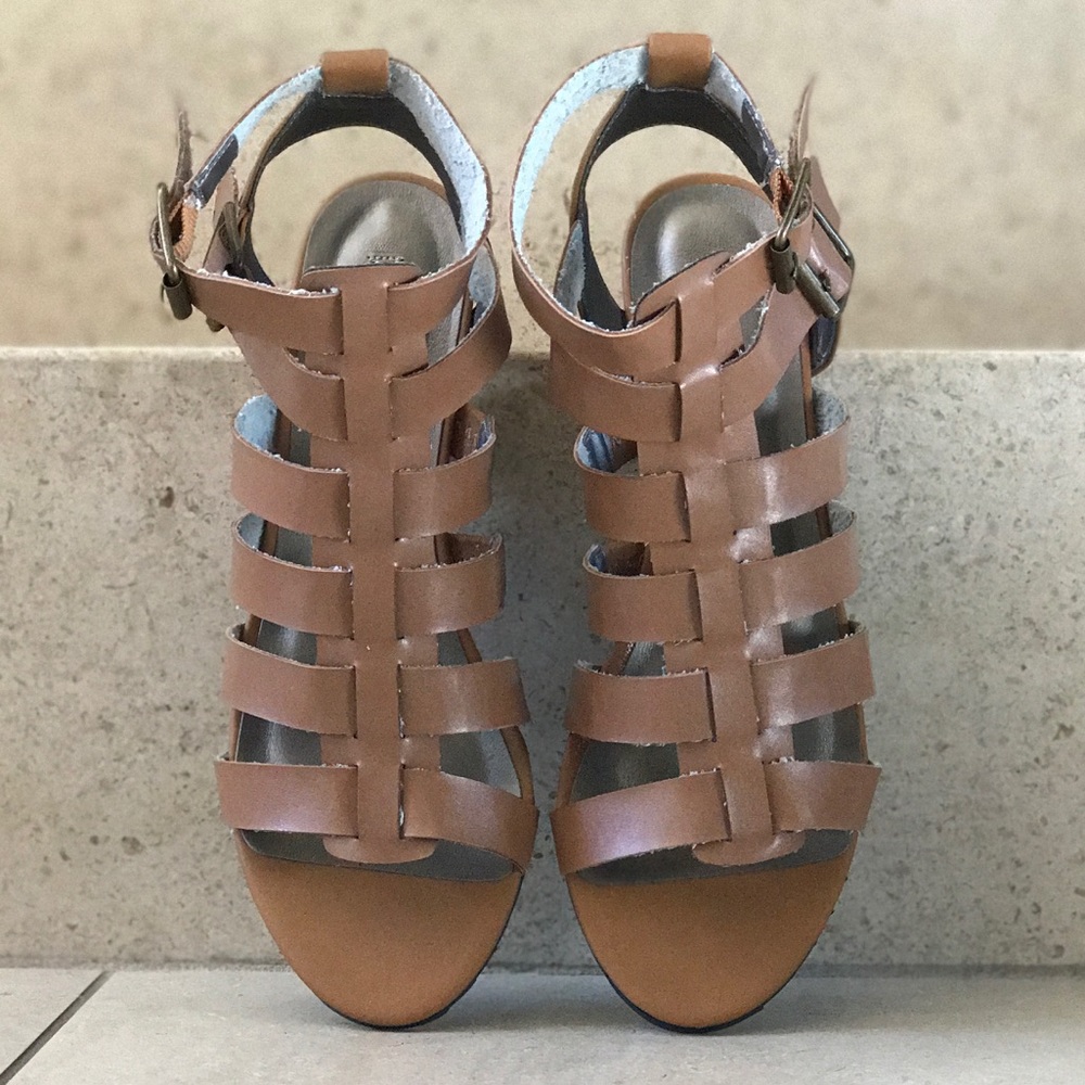 Whiskey Butter Soft Strappy Gladiator Wedge Sandal_5