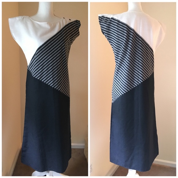 Vintage Dresses & Skirts - Vintage 80's Avon Gray striped Sheath Dress 8