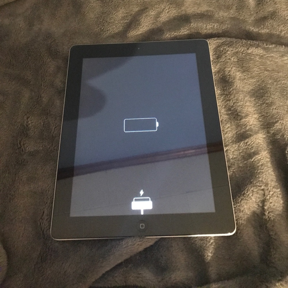 iPad 2 - Picture 2 of 5