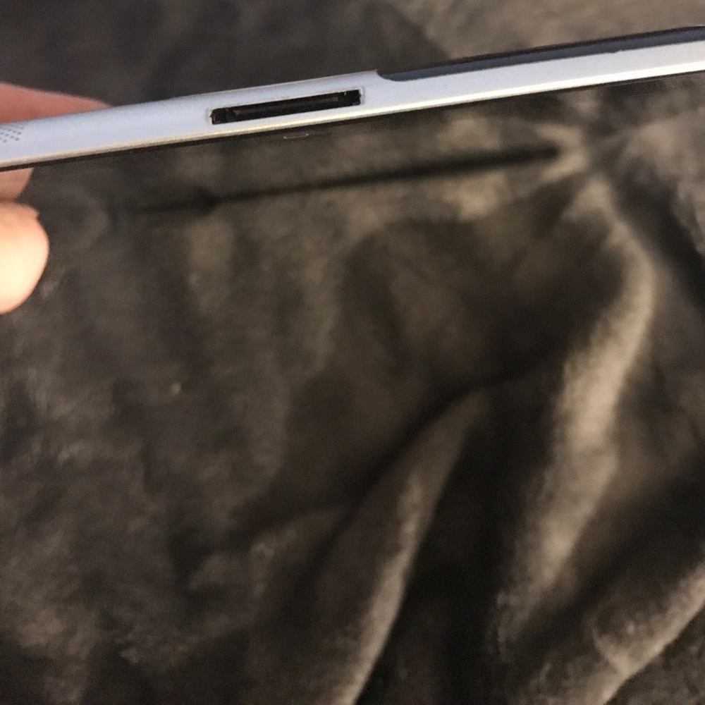 iPad 2 - Picture 4 of 5