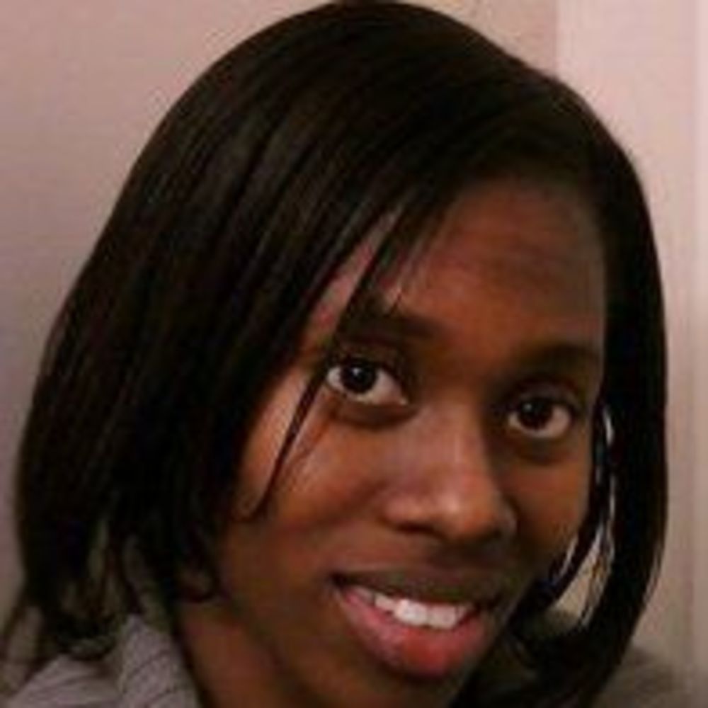 Meet your Posher, Yvonne