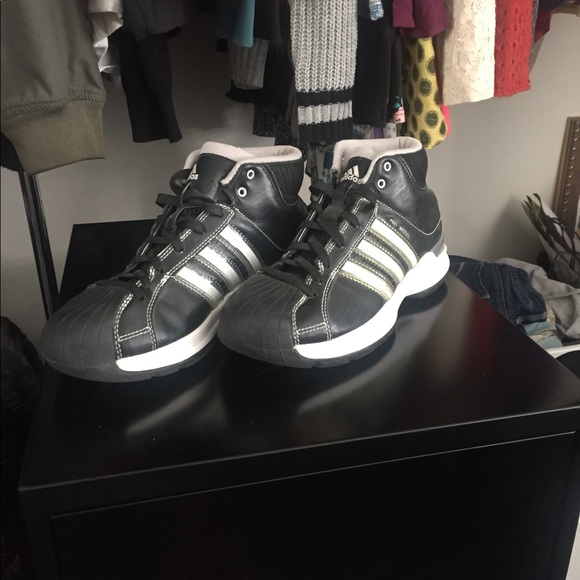 adidas Shoes - Adidas Pro Model Men's Basketball Shoes Size 6 adidas Shoes - Adidas Pro Model Men's Basketball Shoes Size 6