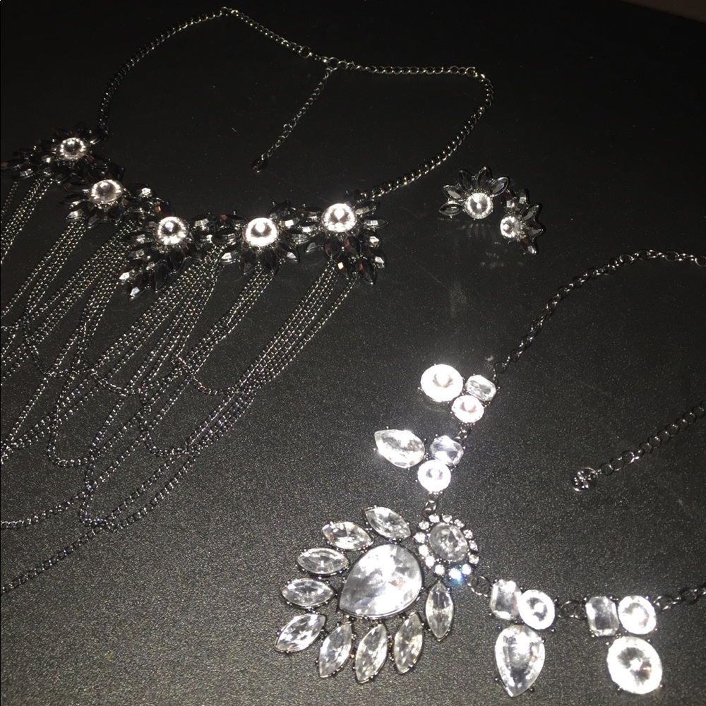 Gunmetal statement necklace lot