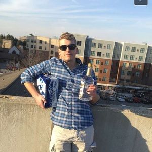 Meet your Posher, Barrett